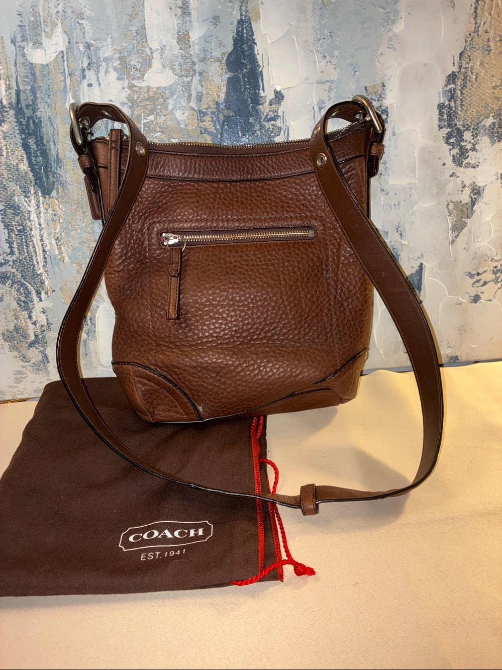 Genuine Coach Dark Brown Leather HOBO Bag Coach Dust bag included
Y2 K 2008 - Picture 3 of 17